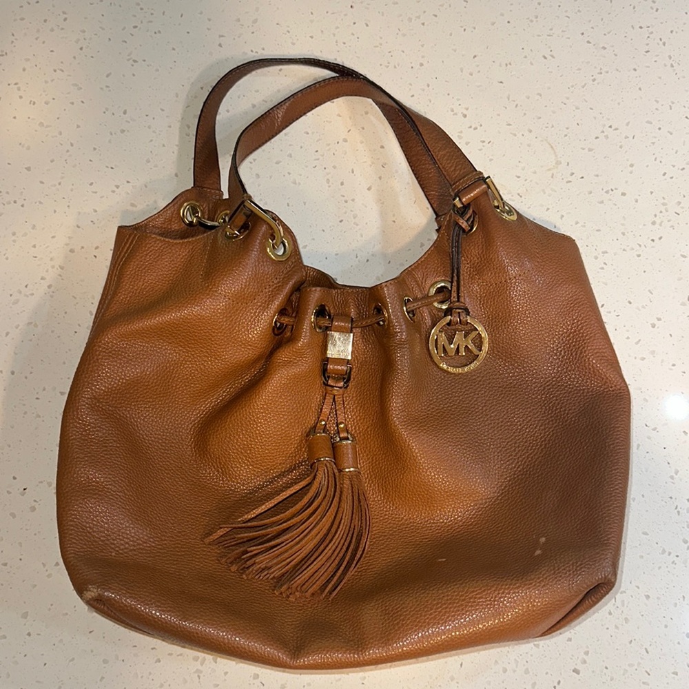 MICHAEL KORS PURSE 👜